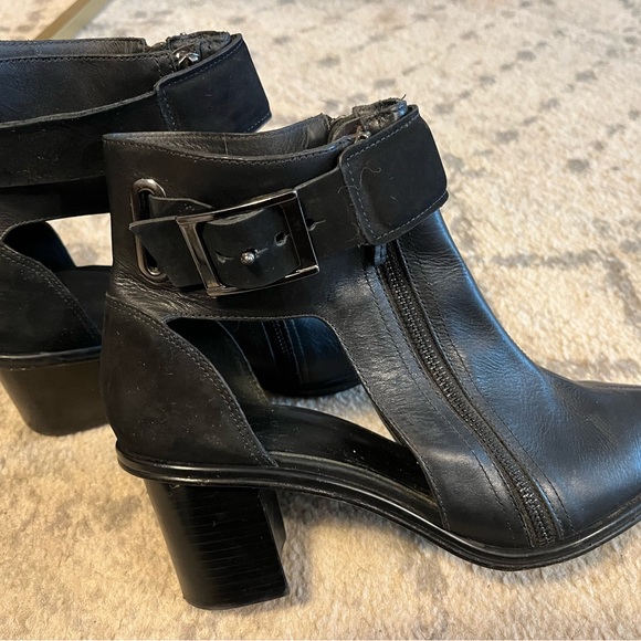 Tibi Shoes. Leather and suede heels (marant-ish) - Picture 5 of 5